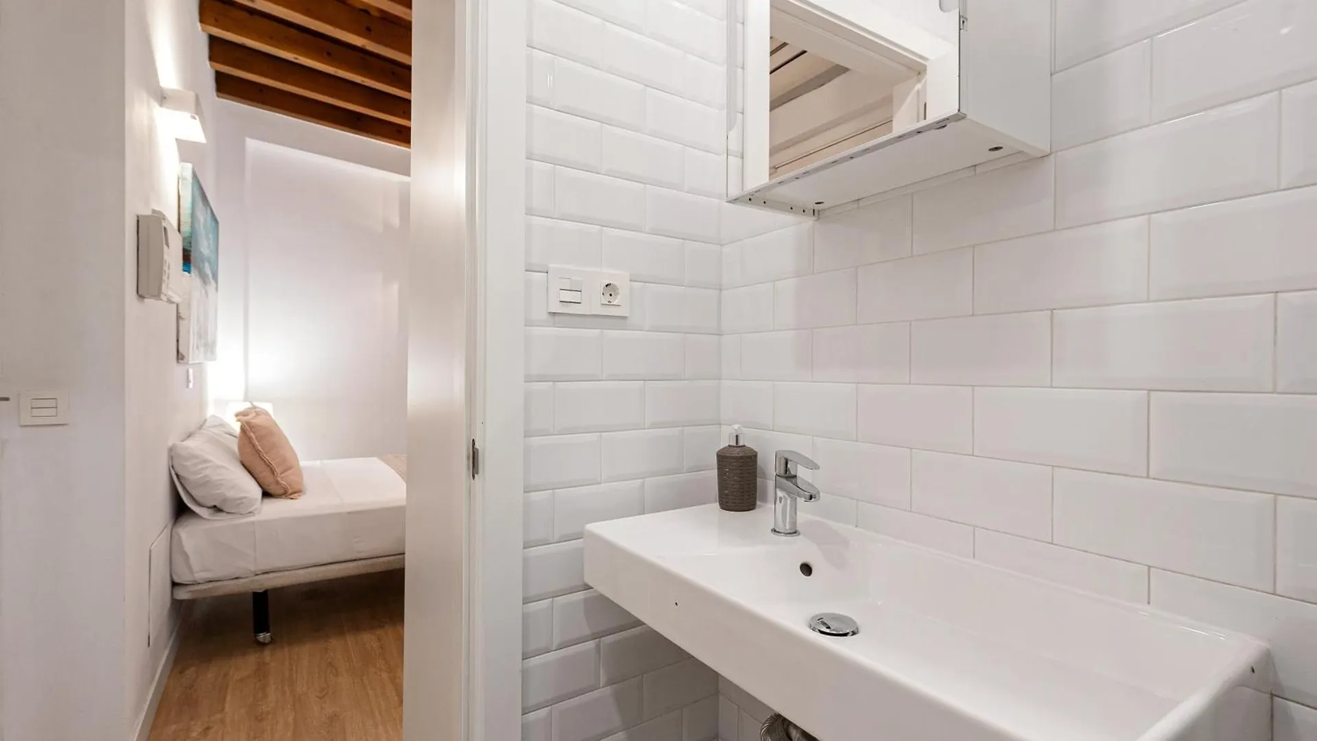 Stay U-Nique Apartments Nosquera Màlaga 0*,  Španělsko